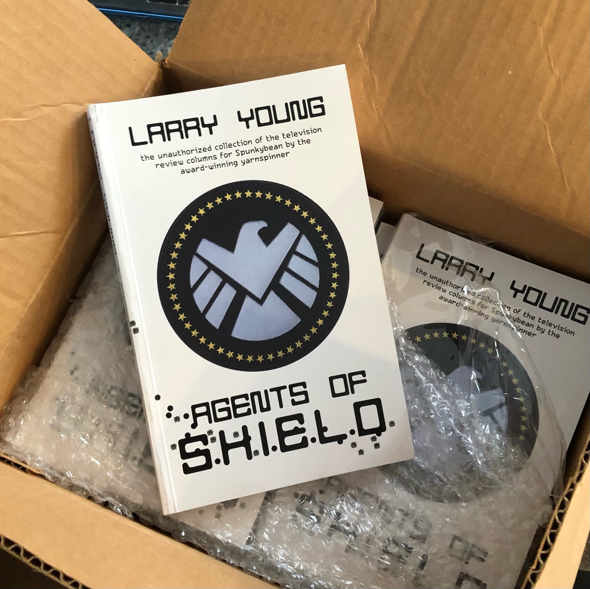 store-book-shield